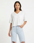 Heidi-Outlet - Salen | V-Neck Boxy Fit T-Shirt Women
